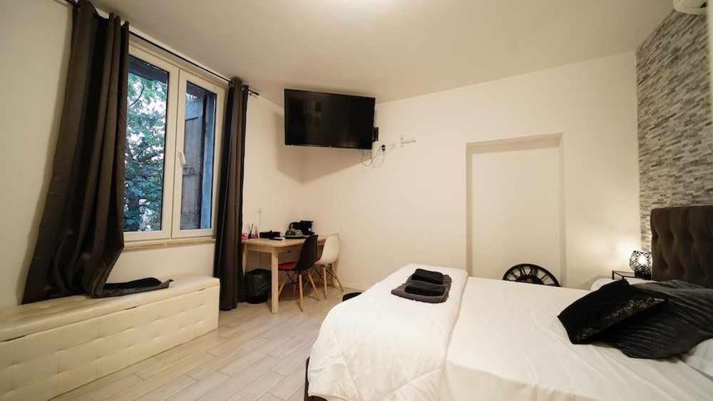 Langolo Di Laura Borgo Roma Destiny Home 3 Verona Pokoj fotografie