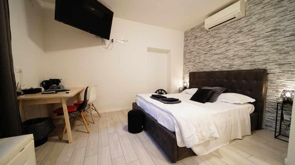Langolo Di Laura Borgo Roma Destiny Home 3 Verona Pokoj fotografie