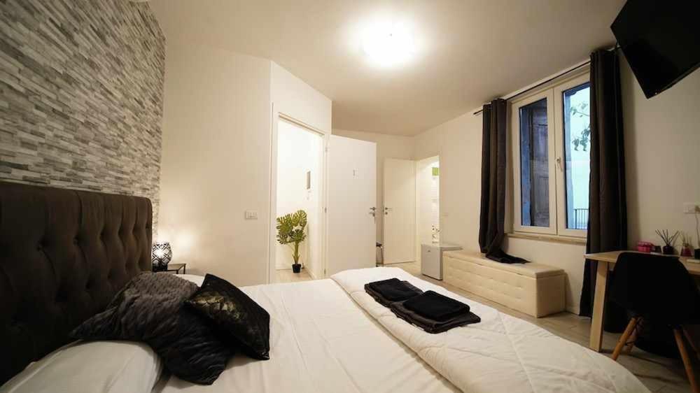 Langolo Di Laura Borgo Roma Destiny Home 3 Verona Pokoj fotografie